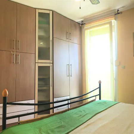 Apartman Juliett شقة